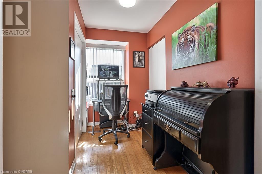 52 Glebe Crescent, Brampton, Ontario  L6S 1G1 - Photo 17 - 40568681