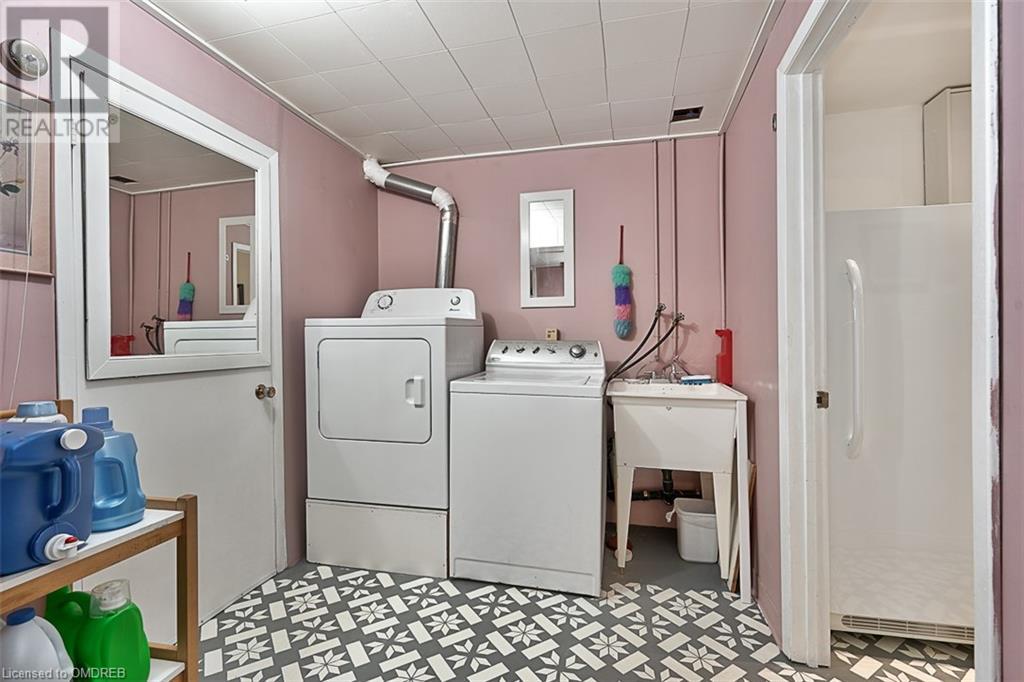 52 Glebe Crescent, Brampton, Ontario  L6S 1G1 - Photo 26 - 40568681