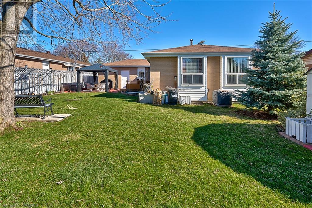 52 Glebe Crescent, Brampton, Ontario  L6S 1G1 - Photo 28 - 40568681