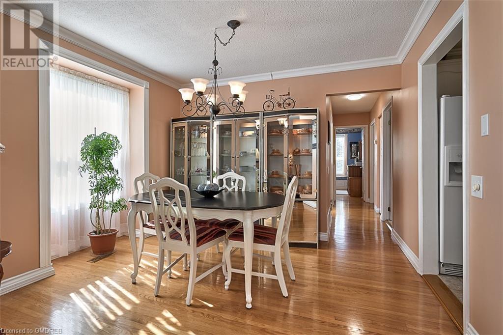 52 Glebe Crescent, Brampton, Ontario  L6S 1G1 - Photo 7 - 40568681