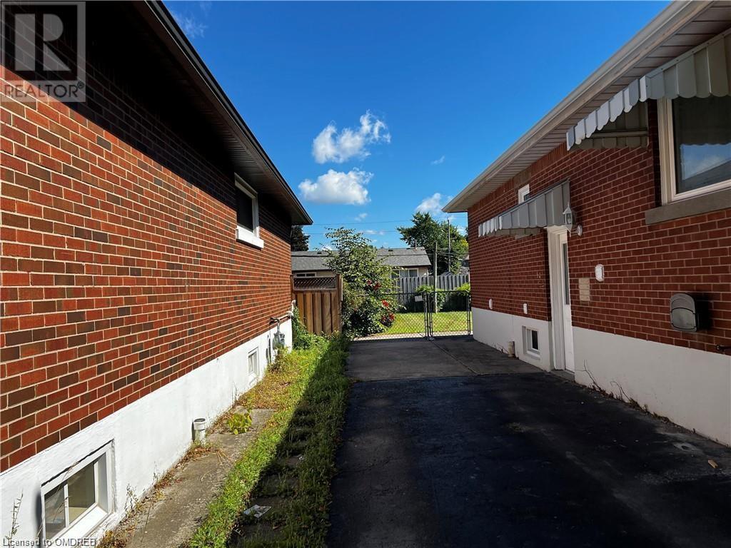 14 Fisher Crescent Unit# Bsmt, Hamilton, Ontario  L9C 4N2 - Photo 12 - 40566456