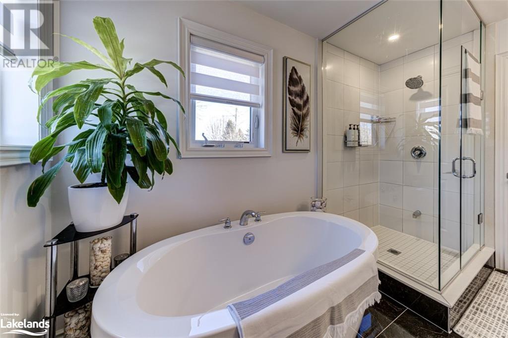 31 Emerald Street, Wasaga Beach, Ontario  L9Z 0K8 - Photo 25 - 40554213