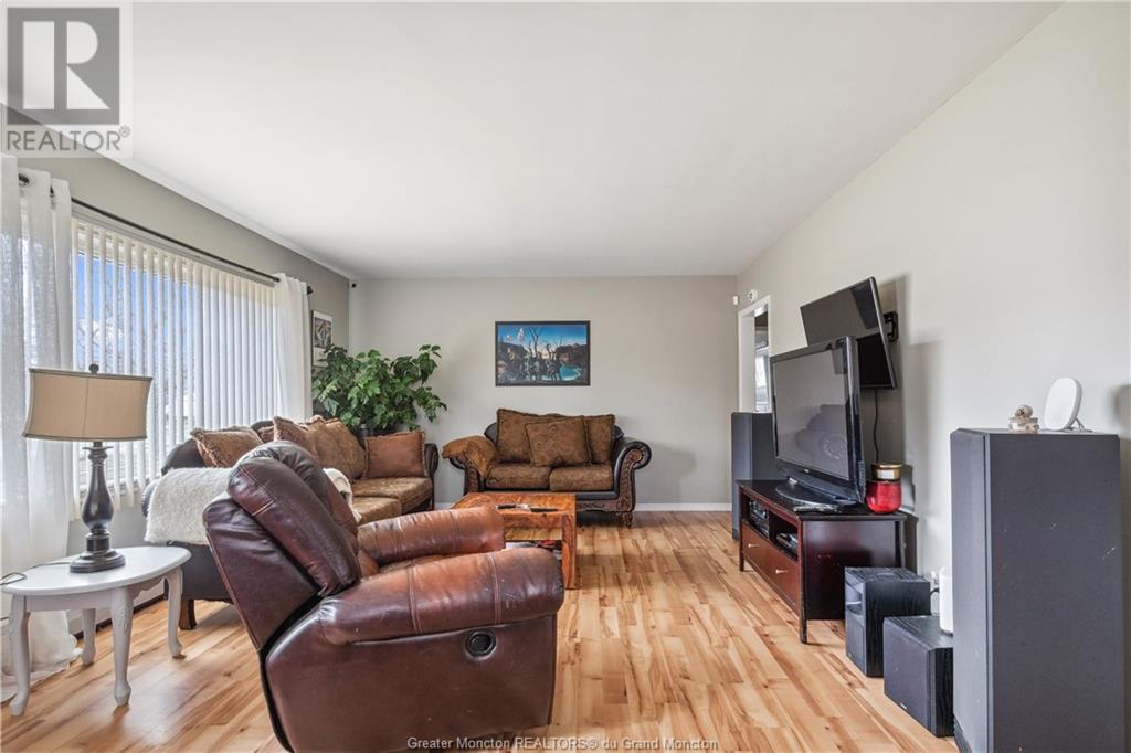 51 Gorge Rd, Moncton, New Brunswick  E1G 1E5 - Photo 4 - M158509