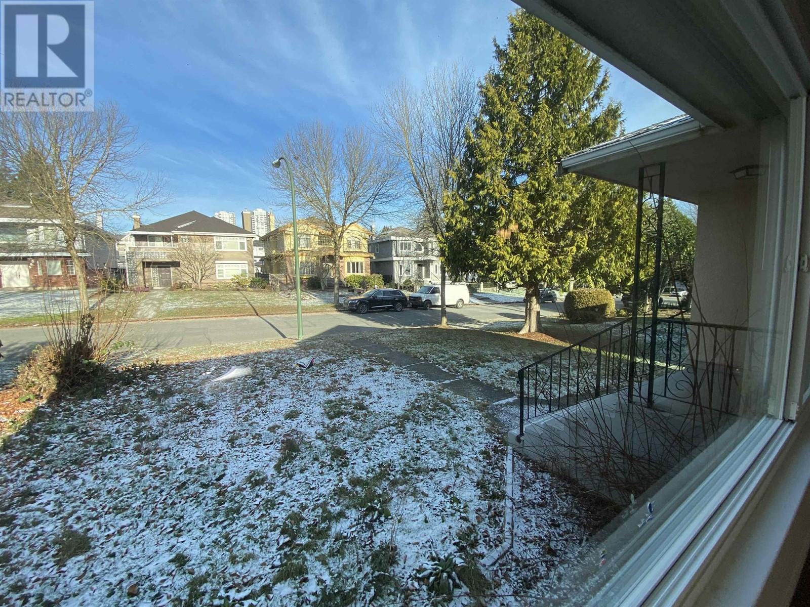 Main House 564 W 64 Avenue, Vancouver, British Columbia  V6P 2K9 - Photo 14 - R2868955