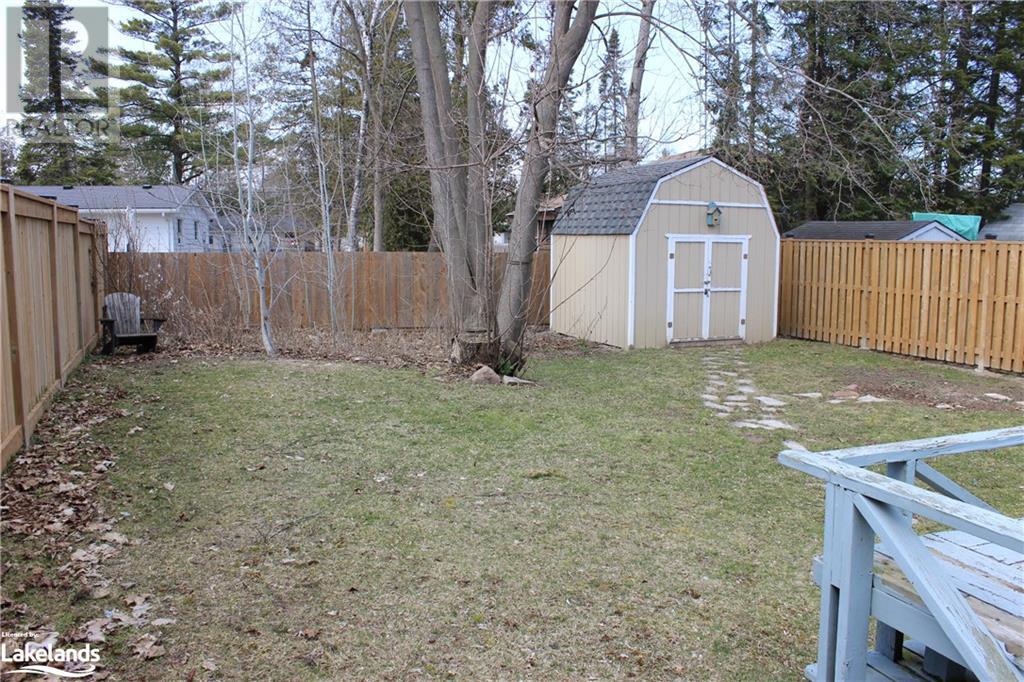 34 67th Street N, Wasaga Beach, Ontario  L9Z 1T8 - Photo 5 - 40569275