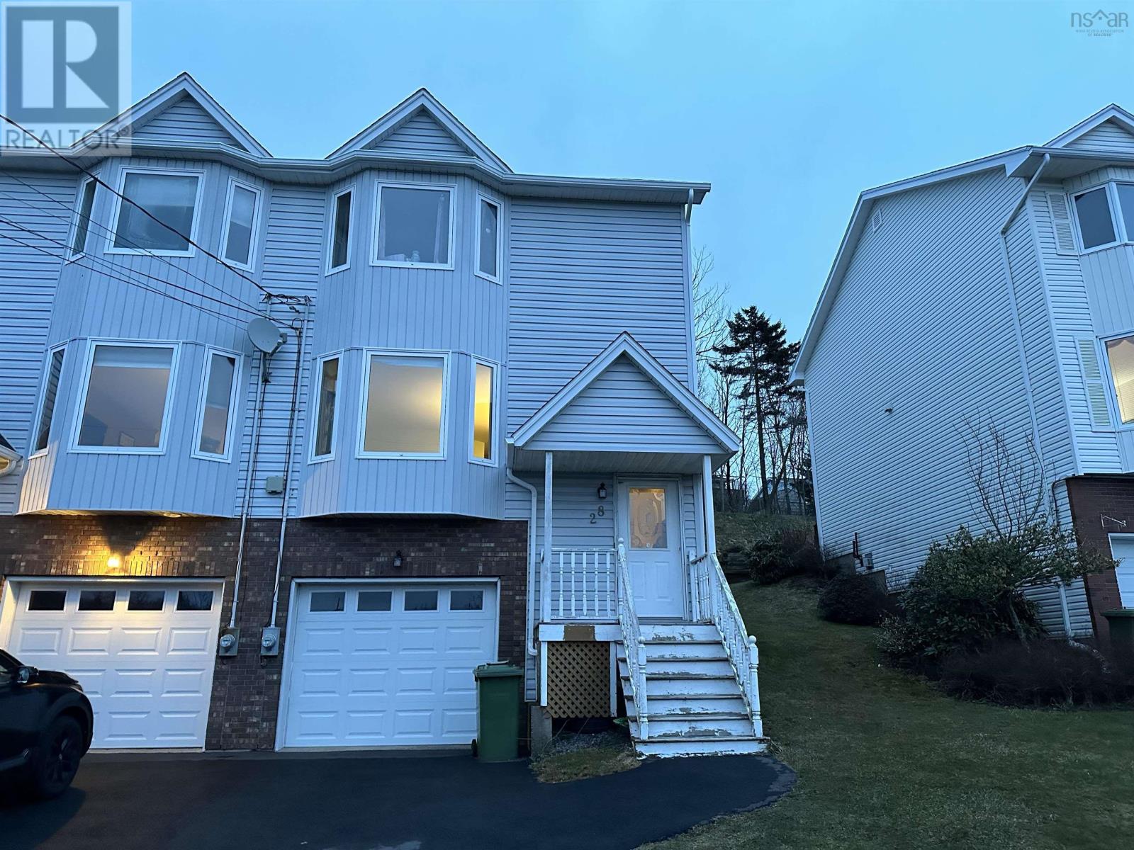 28 Albany Terrace, Dartmouth, Nova Scotia  B2W 6E8 - Photo 1 - 202406694