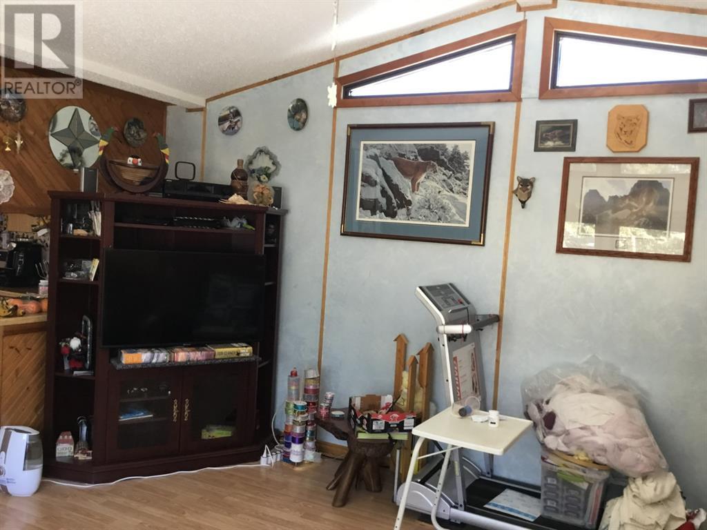 430 Grassy Way, Red Earth Creek, Alberta  T0G 1X0 - Photo 4 - A1241255