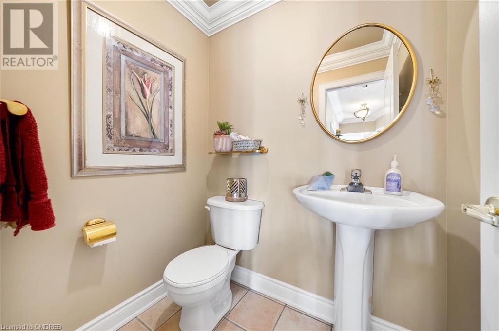 2404 Valley Forest Way, Oakville, Ontario  L6H 6W9 - Photo 19 - 40569293