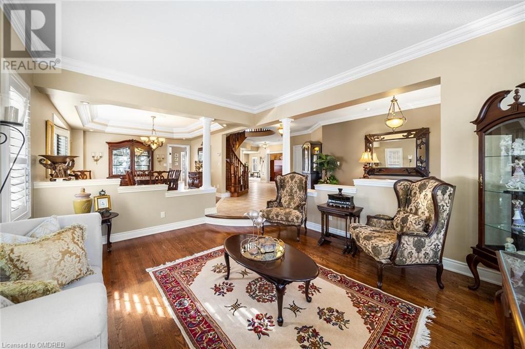 2404 Valley Forest Way, Oakville, Ontario  L6H 6W9 - Photo 5 - 40569293