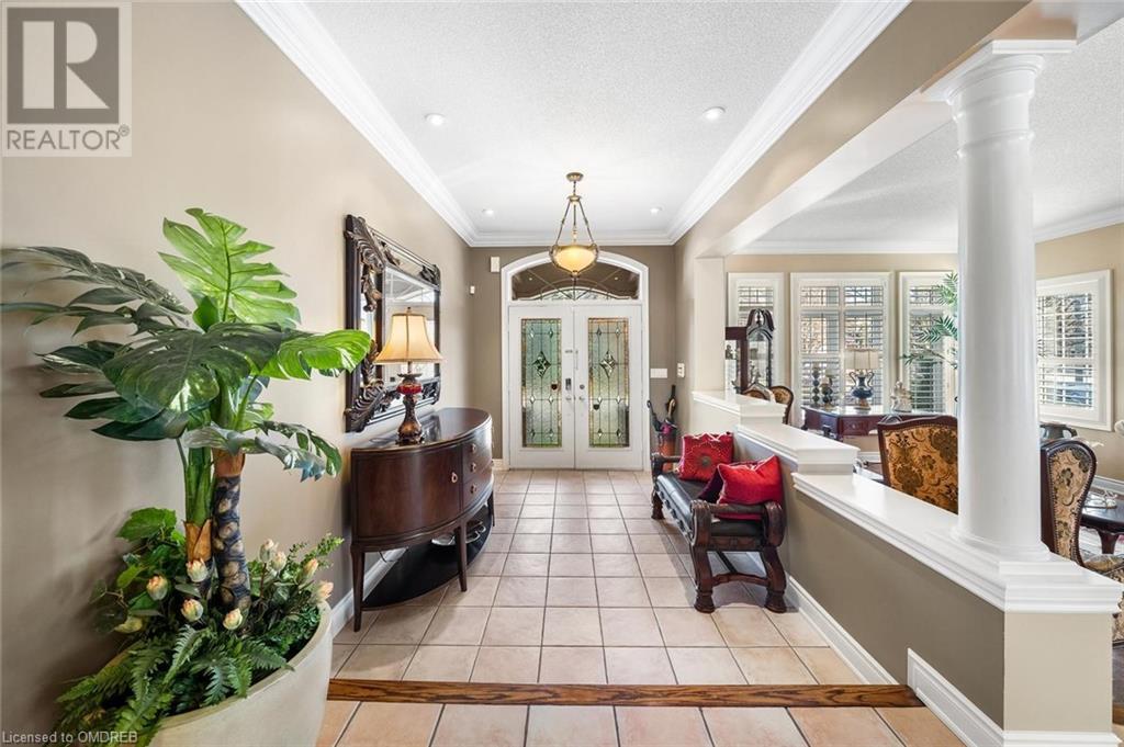 2404 Valley Forest Way, Oakville, Ontario  L6H 6W9 - Photo 6 - 40569293