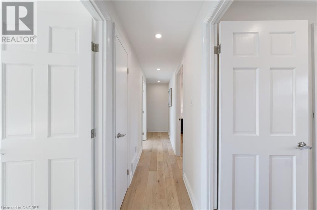 24 Osborne Crescent, Oakville, Ontario  L6H 1G1 - Photo 11 - 40563598