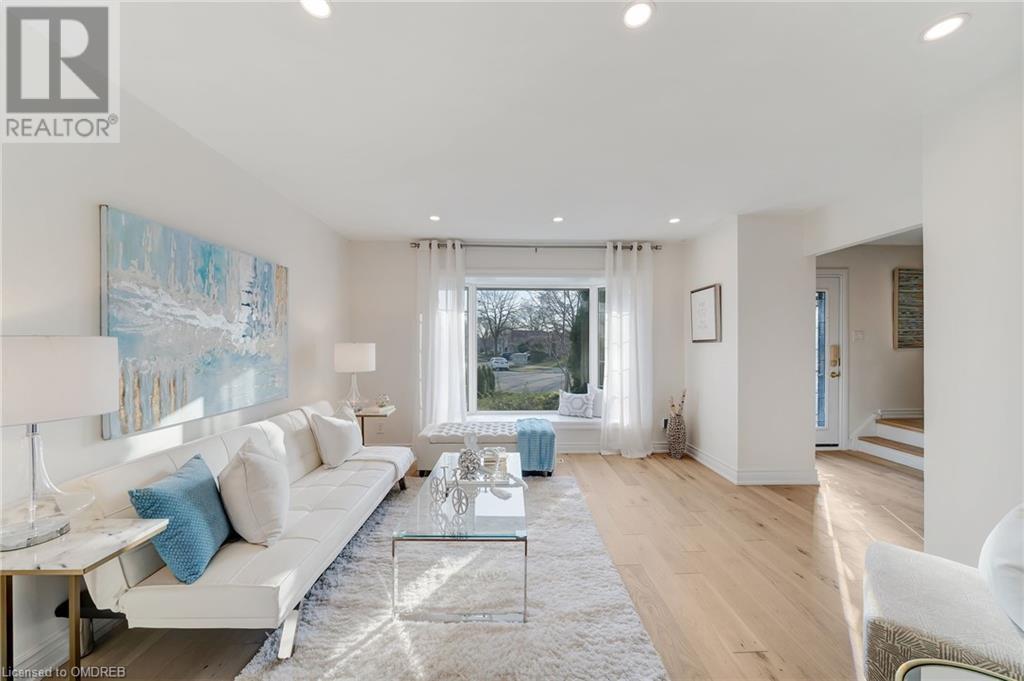 24 Osborne Crescent, Oakville, Ontario  L6H 1G1 - Photo 7 - 40563598
