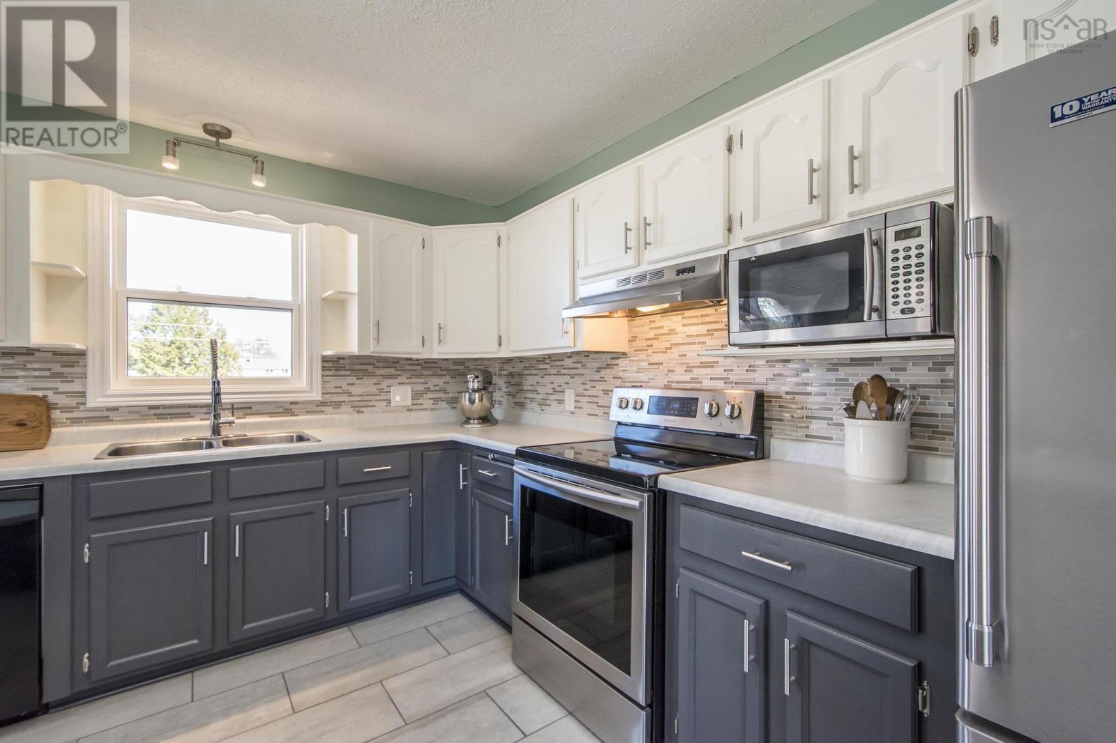 1171 Mayhew Drive, Greenwood, Nova Scotia  B0P 1R0 - Photo 6 - 202406711