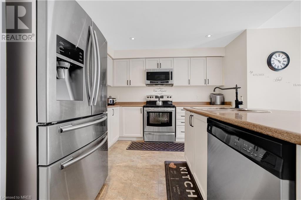 194 Maplewood Drive, Essa, Ontario  L0M 1B4 - Photo 14 - 40569323