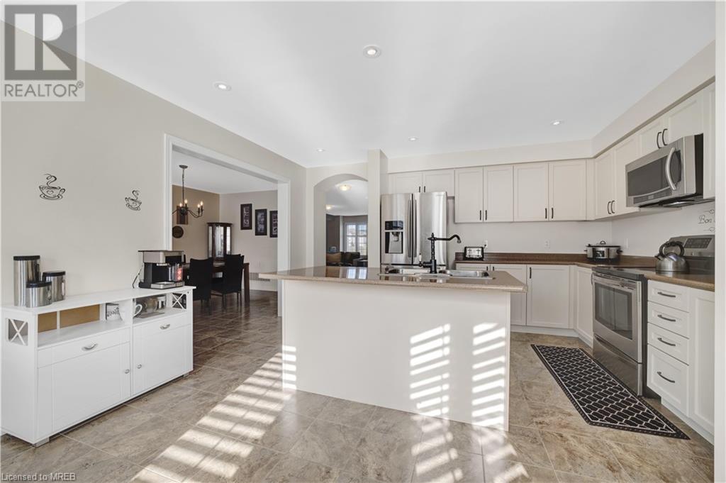 194 Maplewood Drive, Essa, Ontario  L0M 1B4 - Photo 16 - 40569323