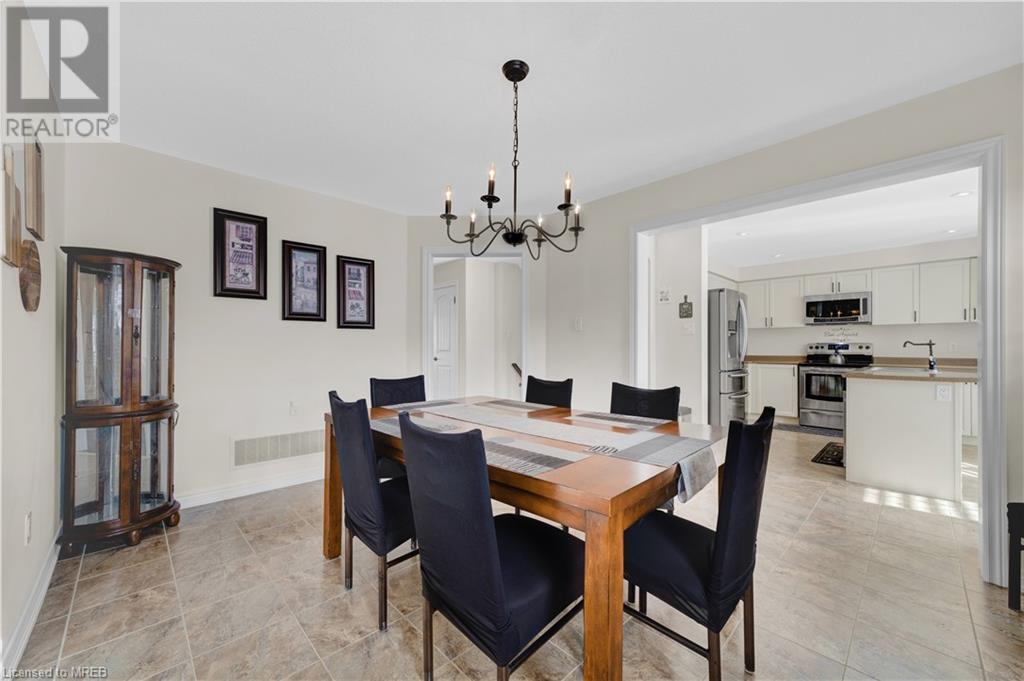 194 Maplewood Drive, Essa, Ontario  L0M 1B4 - Photo 19 - 40569323