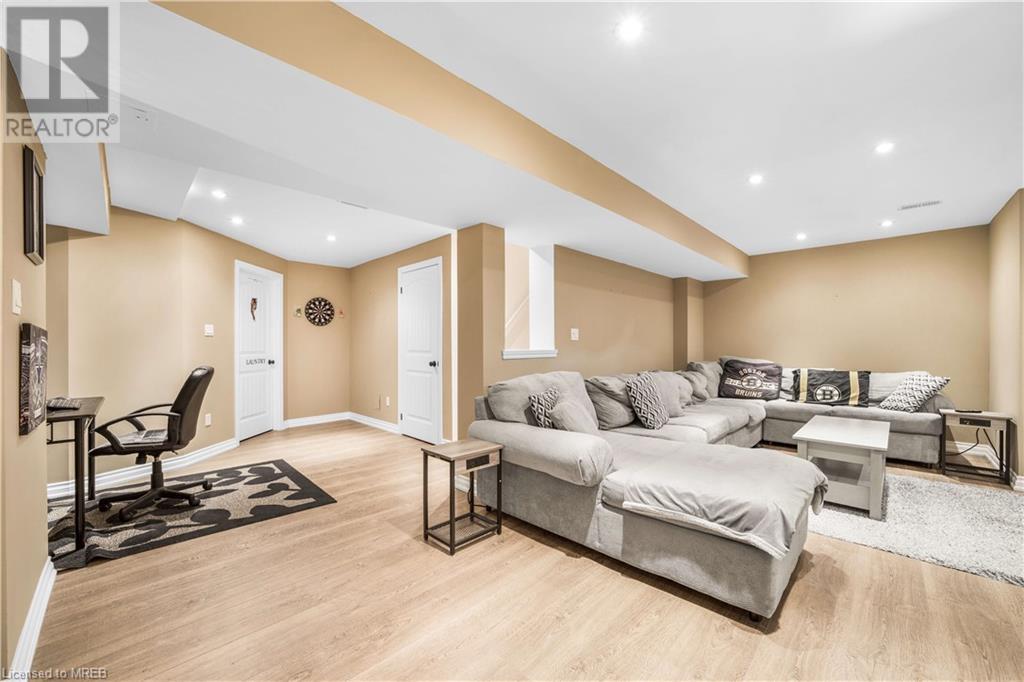 194 Maplewood Drive, Essa, Ontario  L0M 1B4 - Photo 33 - 40569323