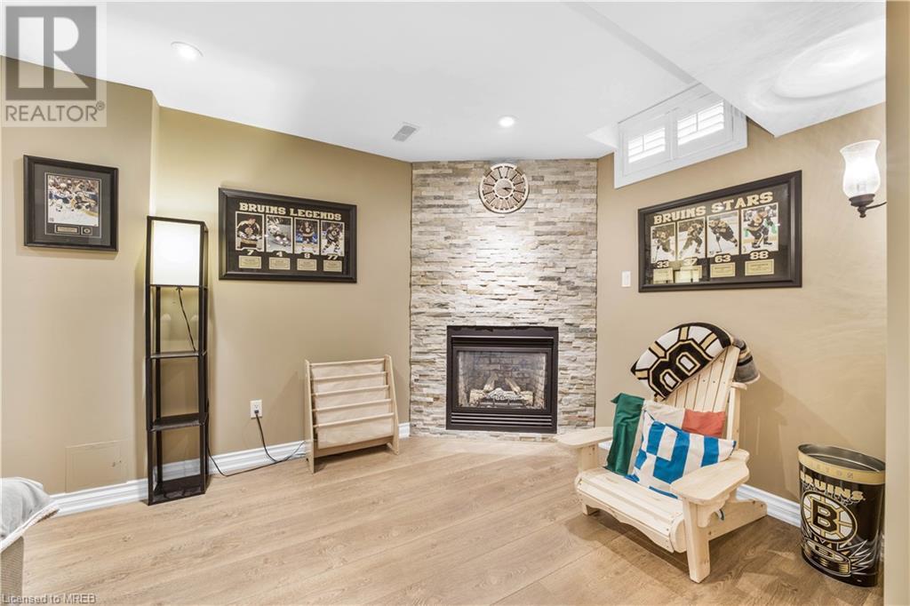 194 Maplewood Drive, Essa, Ontario  L0M 1B4 - Photo 35 - 40569323