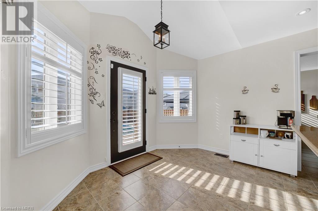 194 Maplewood Drive, Essa, Ontario  L0M 1B4 - Photo 37 - 40569323
