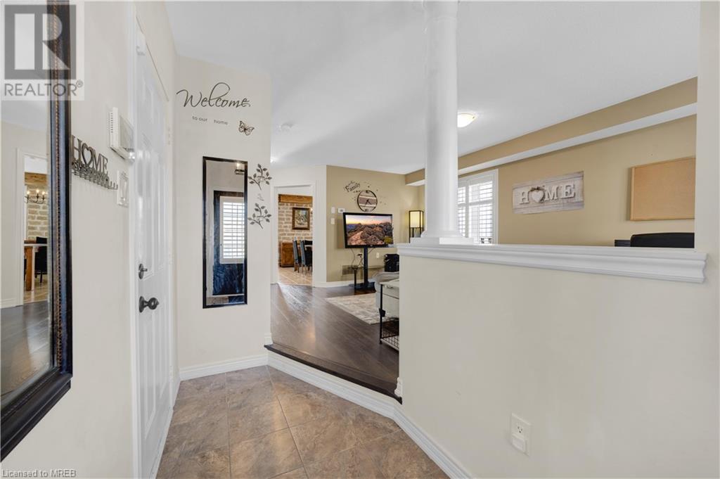 194 Maplewood Drive, Essa, Ontario  L0M 1B4 - Photo 8 - 40569323