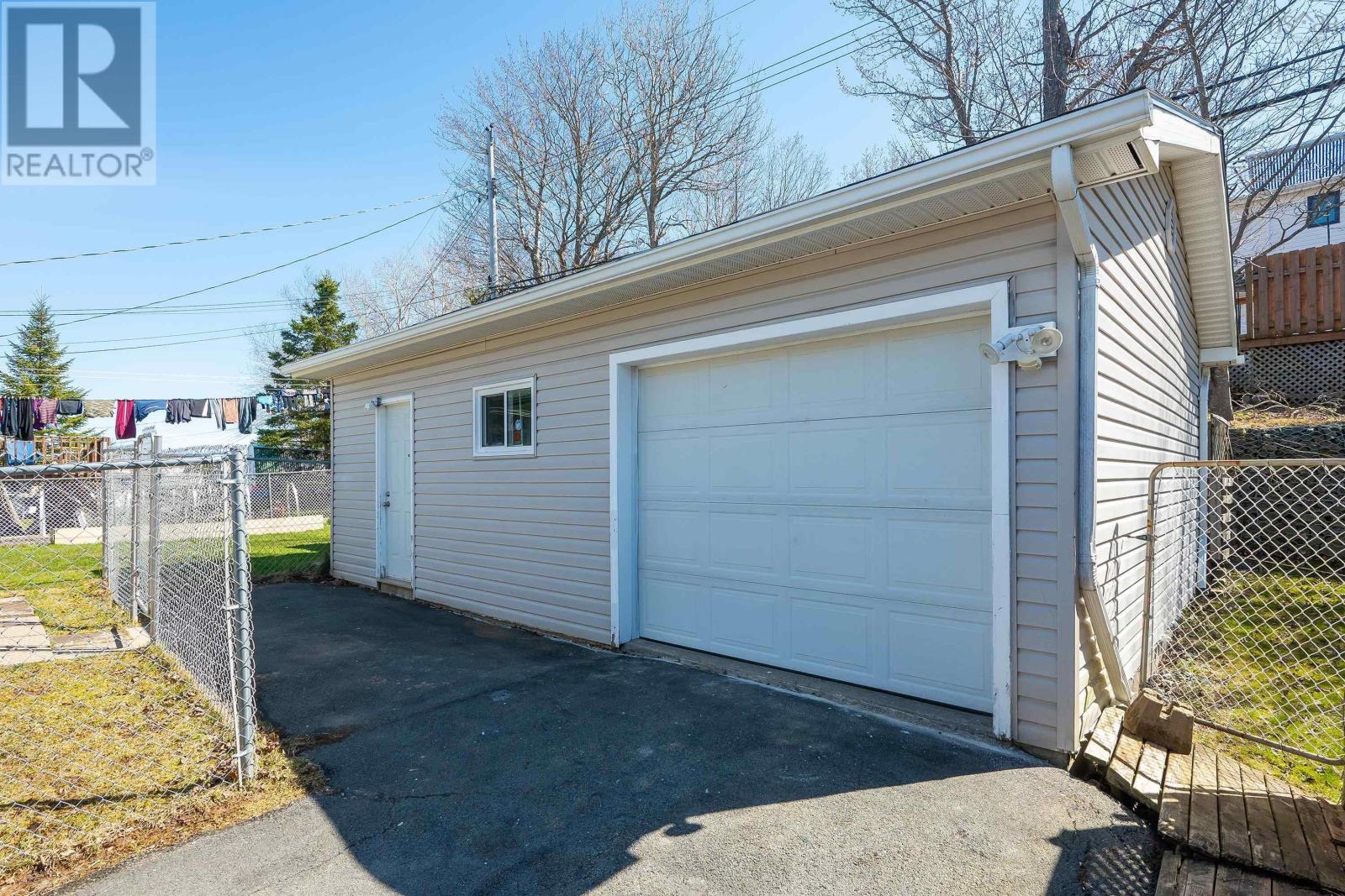27 Langevin Drive, Lower Sackville, Nova Scotia  B4C 1P5 - Photo 2 - 202406716