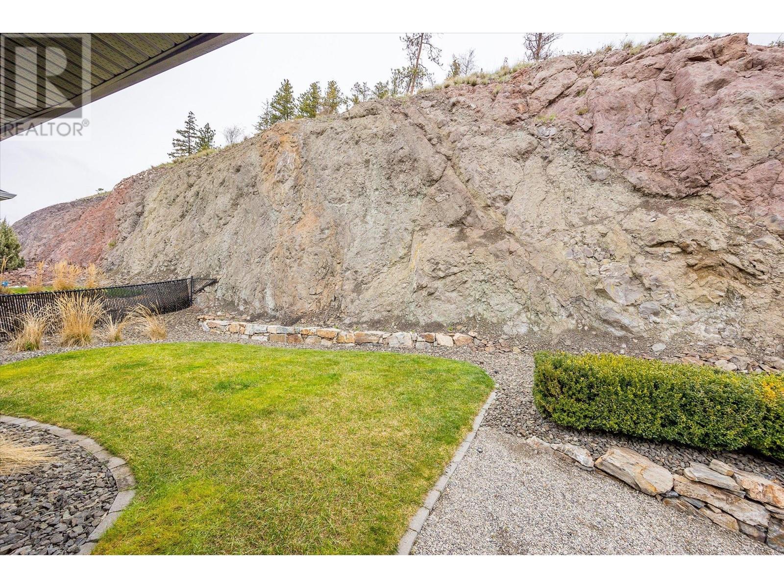 1322 Rocky Point Drive, Kelowna, British Columbia  V1V 2Z9 - Photo 35 - 10309321