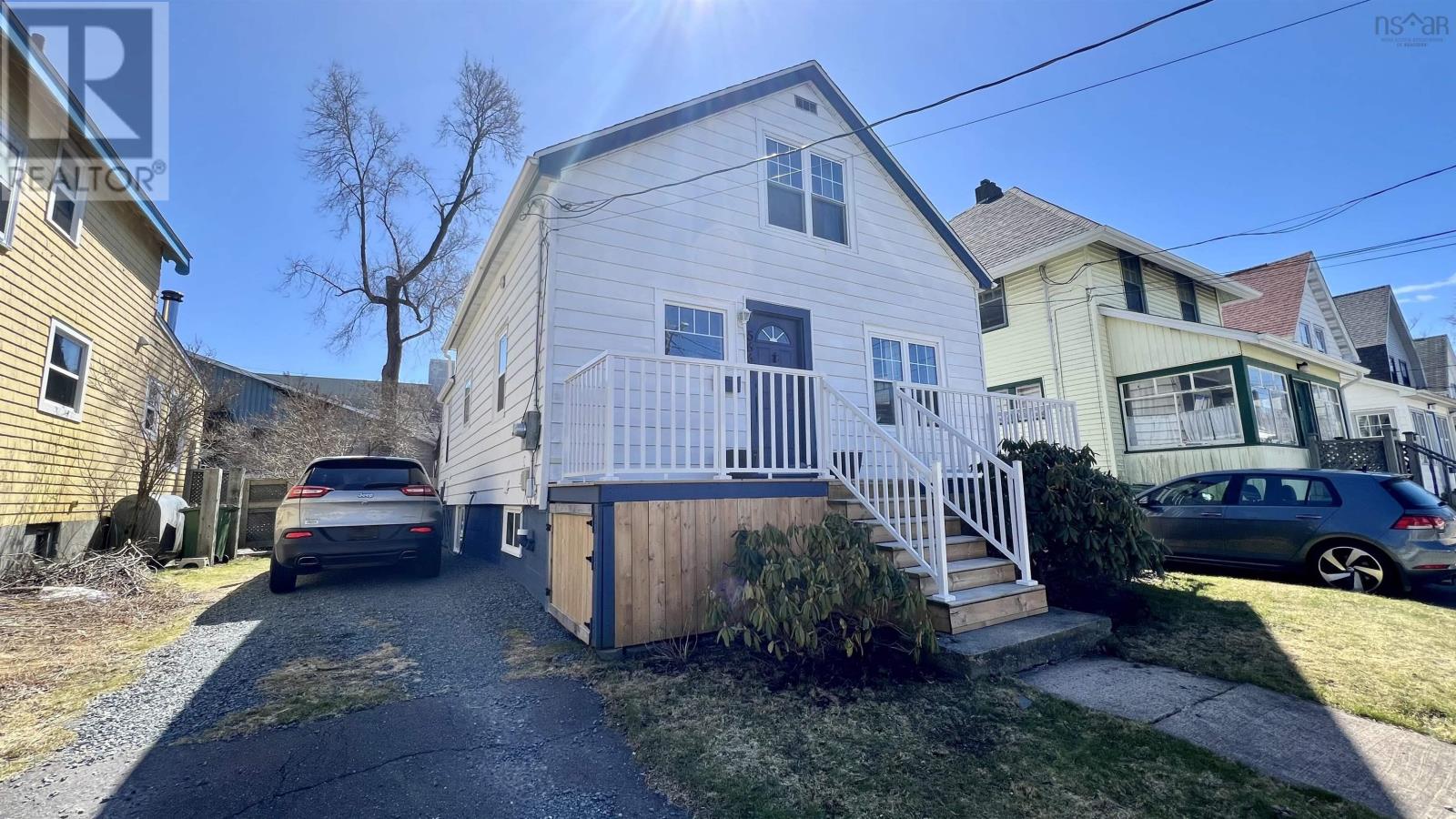 5660 Hennessey Street, Halifax, Nova Scotia  B3K 2A9 - Photo 2 - 202406700