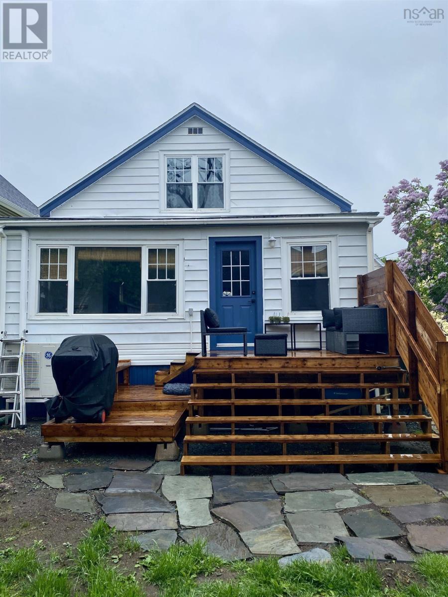 5660 Hennessey Street, Halifax, Nova Scotia  B3K 2A9 - Photo 7 - 202406700