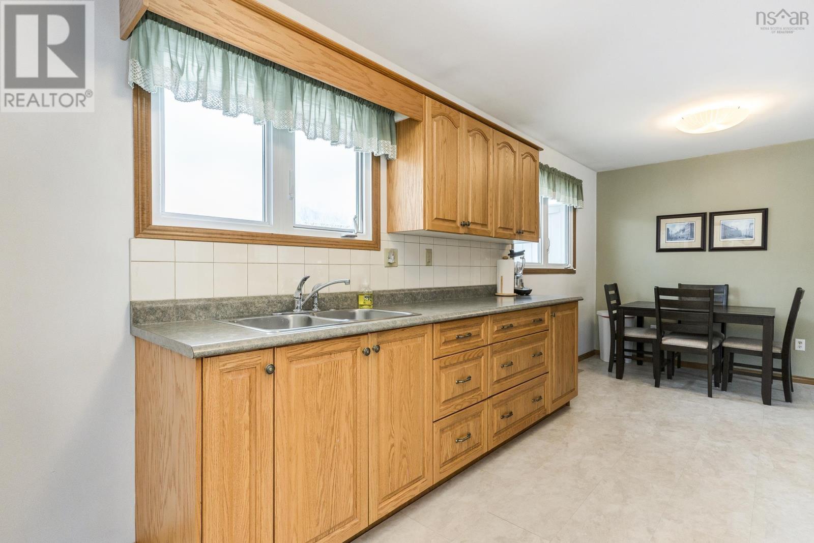 13 Cross Road, Dartmouth, Nova Scotia  B2W 2Z1 - Photo 21 - 202406722