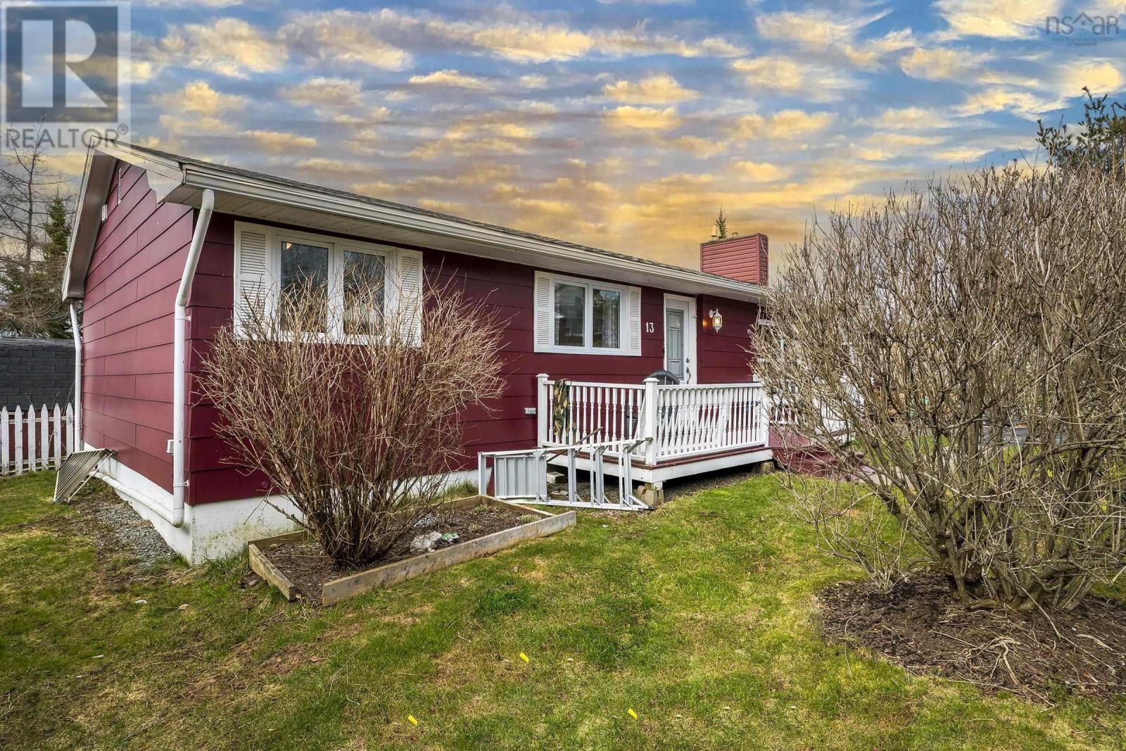 13 Cross Road, Dartmouth, Nova Scotia  B2W 2Z1 - Photo 4 - 202406722