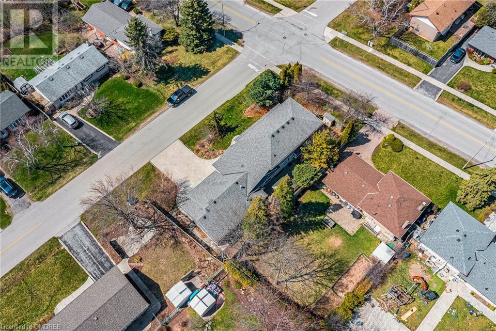 11 Rayne Avenue, Oakville, Ontario  L6H 1C1 - Photo 14 - 40555228