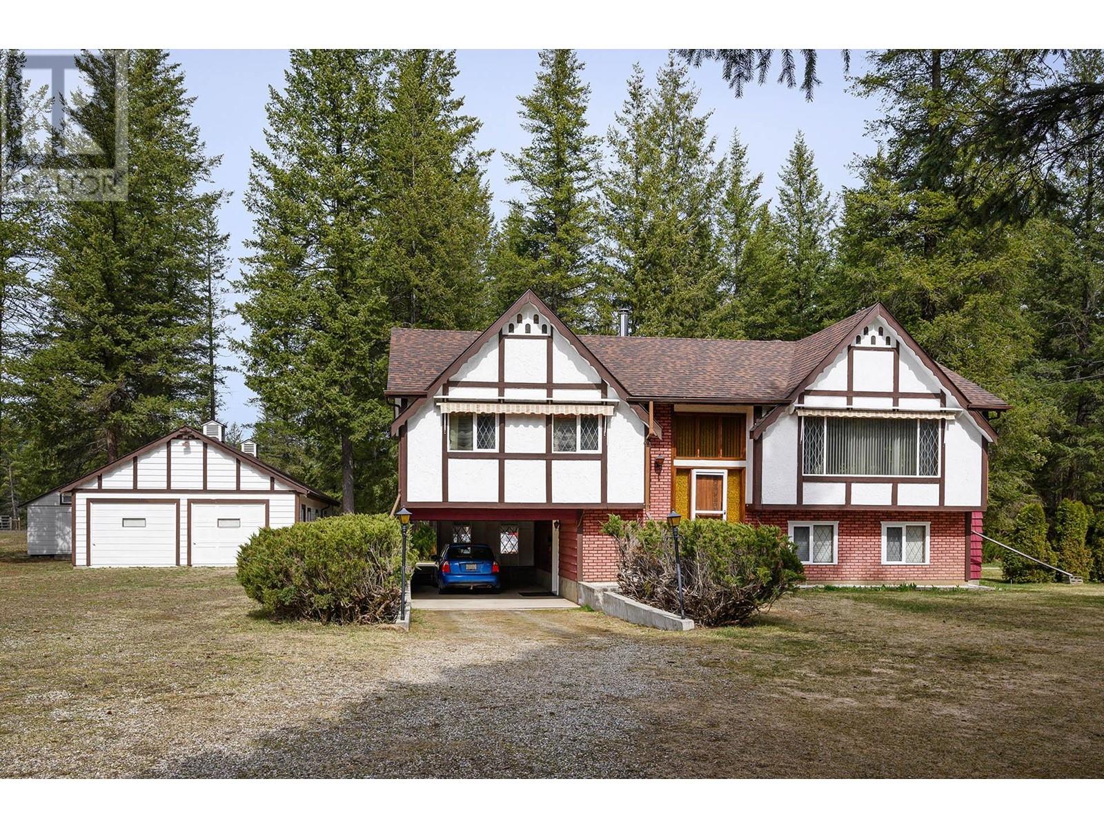 75 Jenkins Rd, Clearwater, British Columbia  V0E 1N2 - Photo 1 - 177698