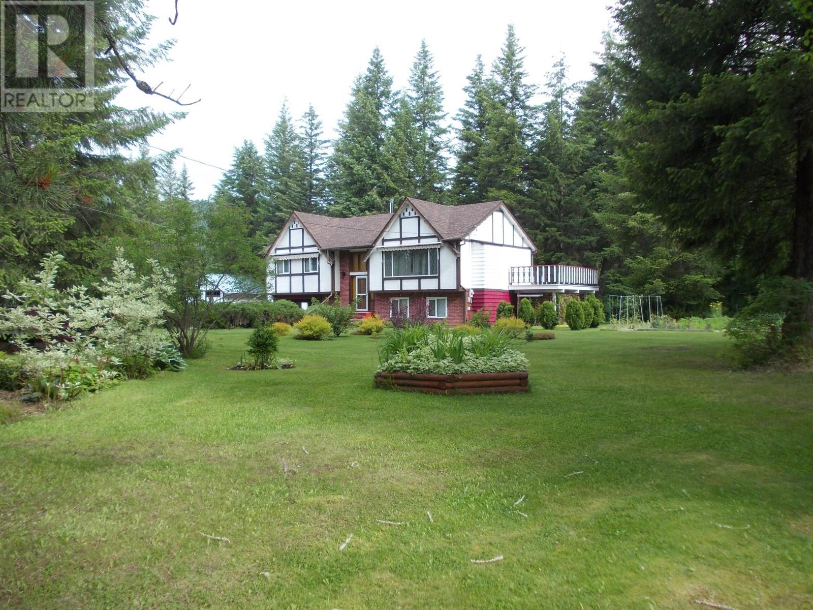 75 Jenkins Rd, Clearwater, British Columbia  V0E 1N2 - Photo 3 - 177698