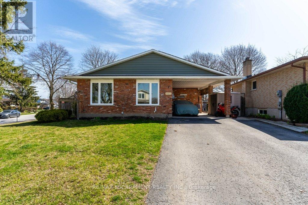 5099 Hartwood Ave, Lincoln, Ontario  L3J 0A7 - Photo 1 - X8220324