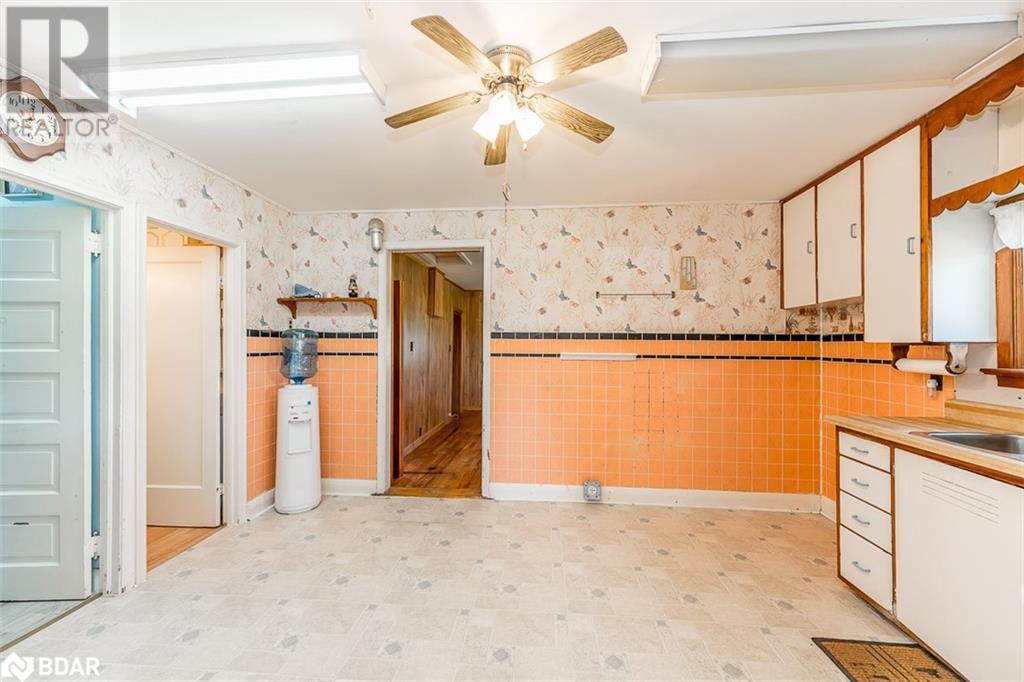 3828 George Johnston Road, Springwater, Ontario  L4M 4S4 - Photo 9 - 40487246