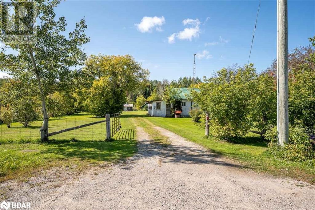 3828 George Johnston Road, Springwater, Ontario  L4M 4S4 - Photo 2 - 40487246