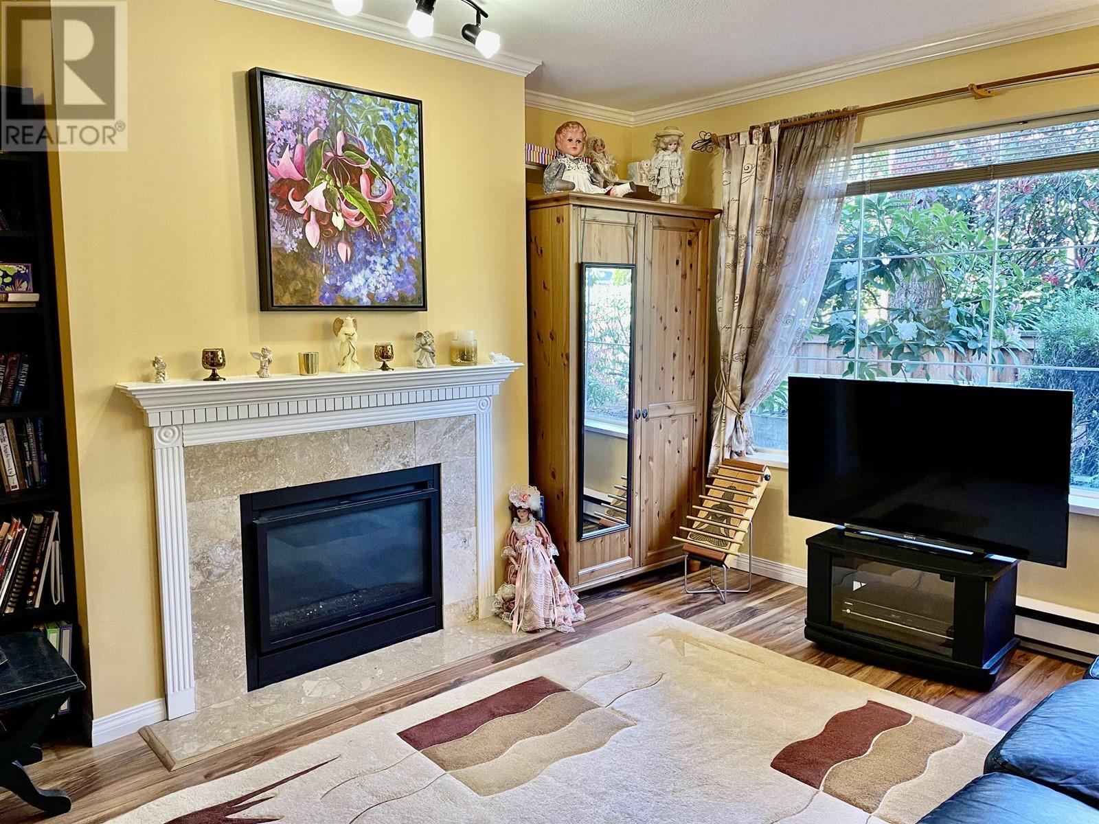 206 6820 Rumble Street, Burnaby, British Columbia  V5E 4H9 - Photo 4 - R2868983
