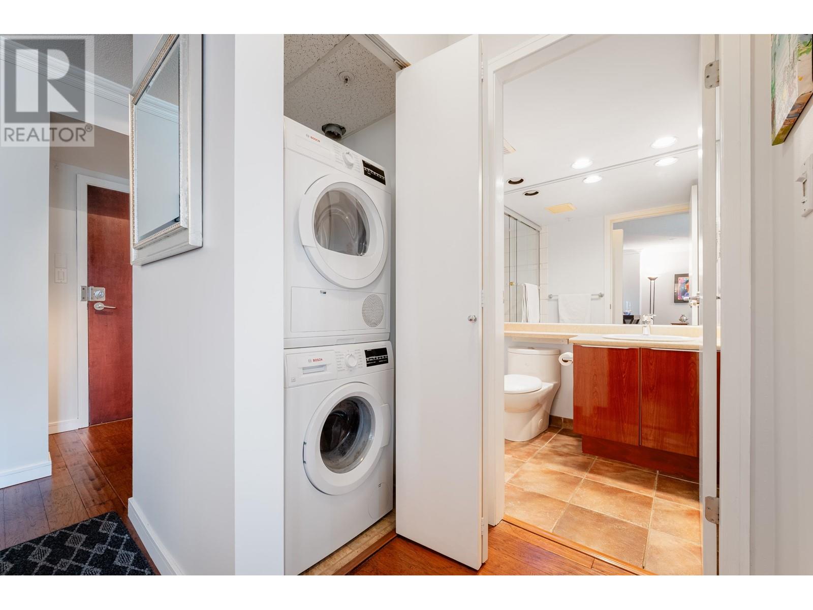 303 1003 Pacific Street, Vancouver, British Columbia  V6E 4P2 - Photo 8 - R2868995