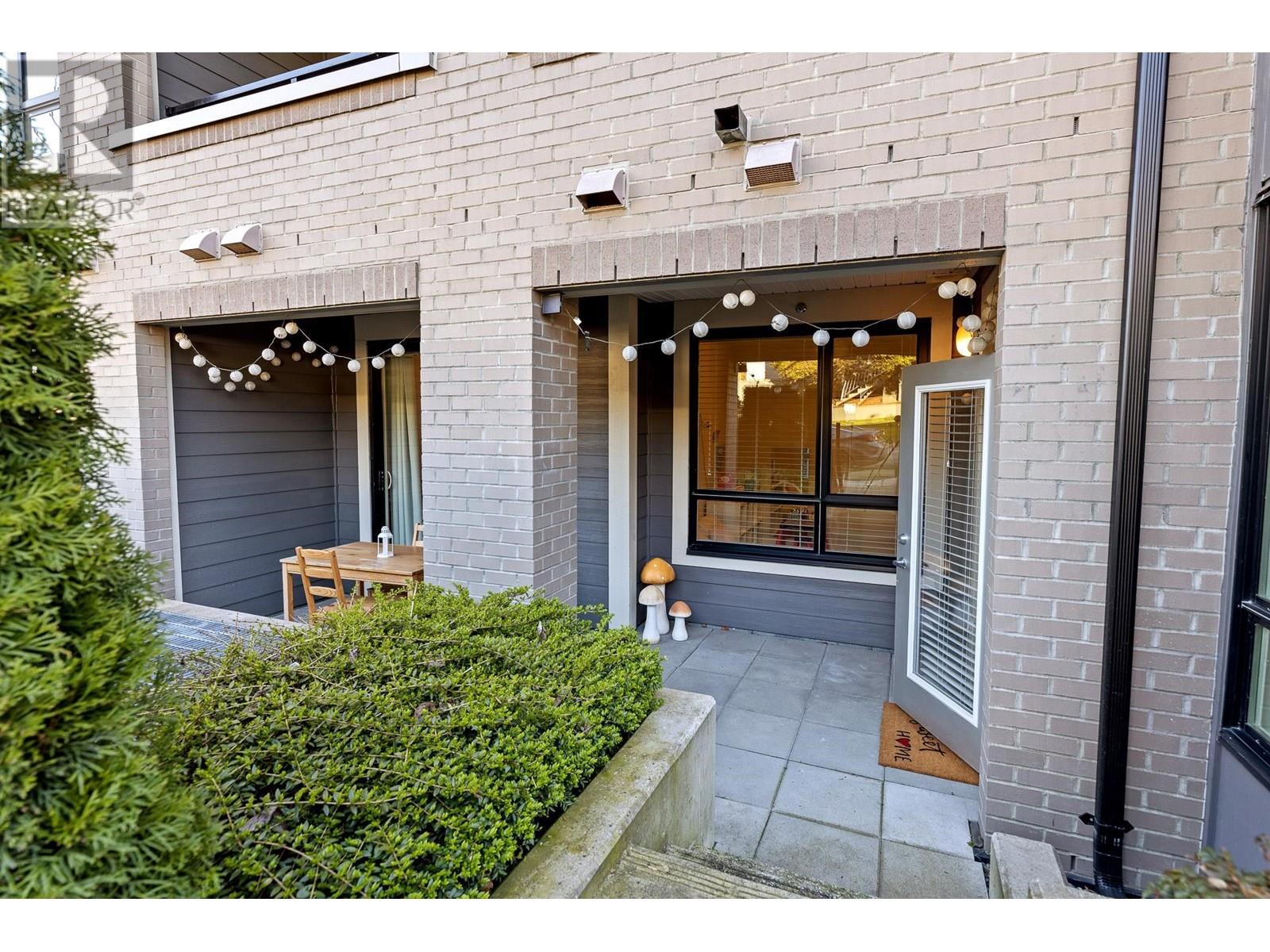 110 1306 Fifth Avenue, New Westminster, British Columbia  V3M 0K5 - Photo 1 - R2869007