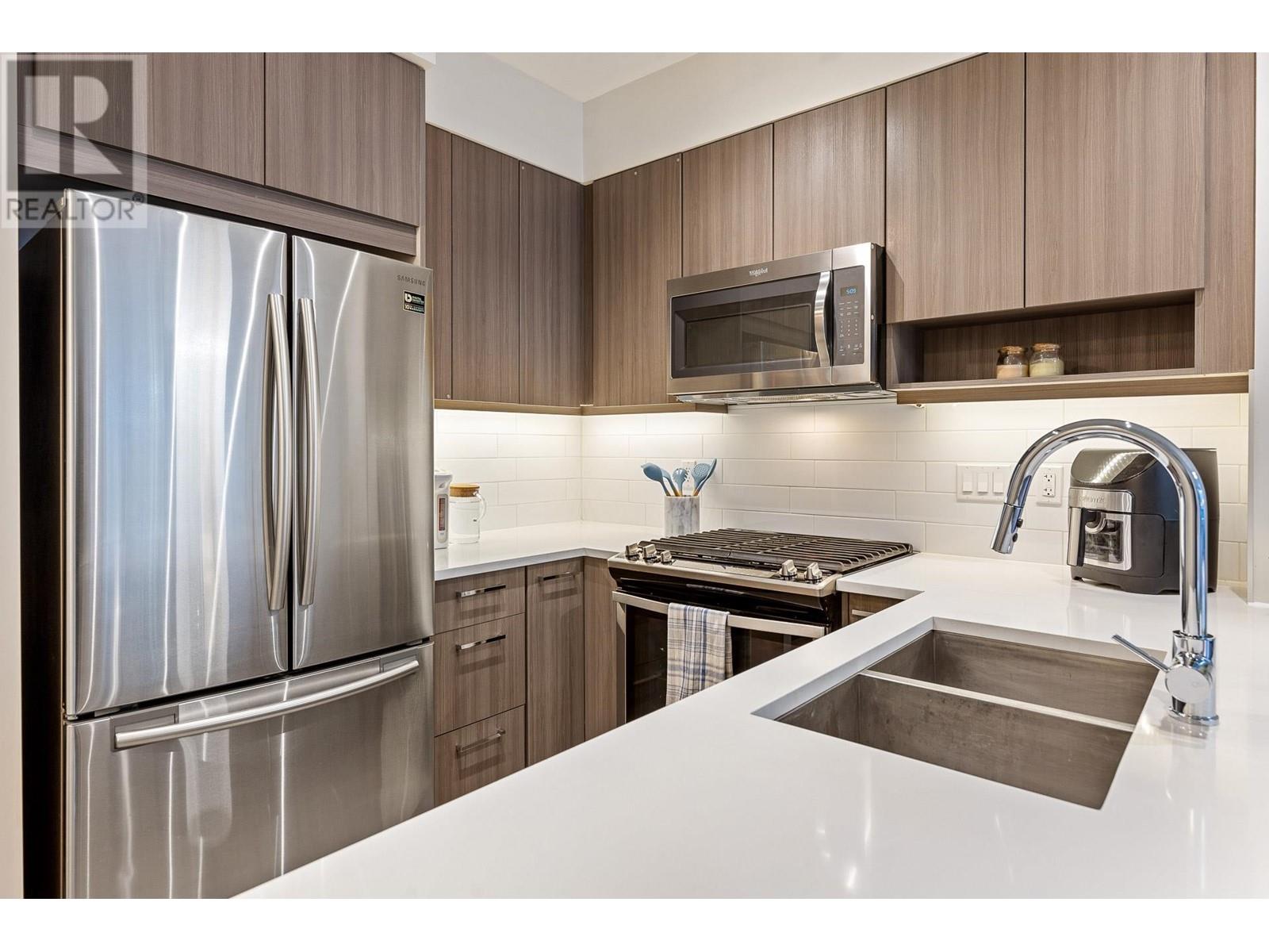 110 1306 Fifth Avenue, New Westminster, British Columbia  V3M 0K5 - Photo 17 - R2869007
