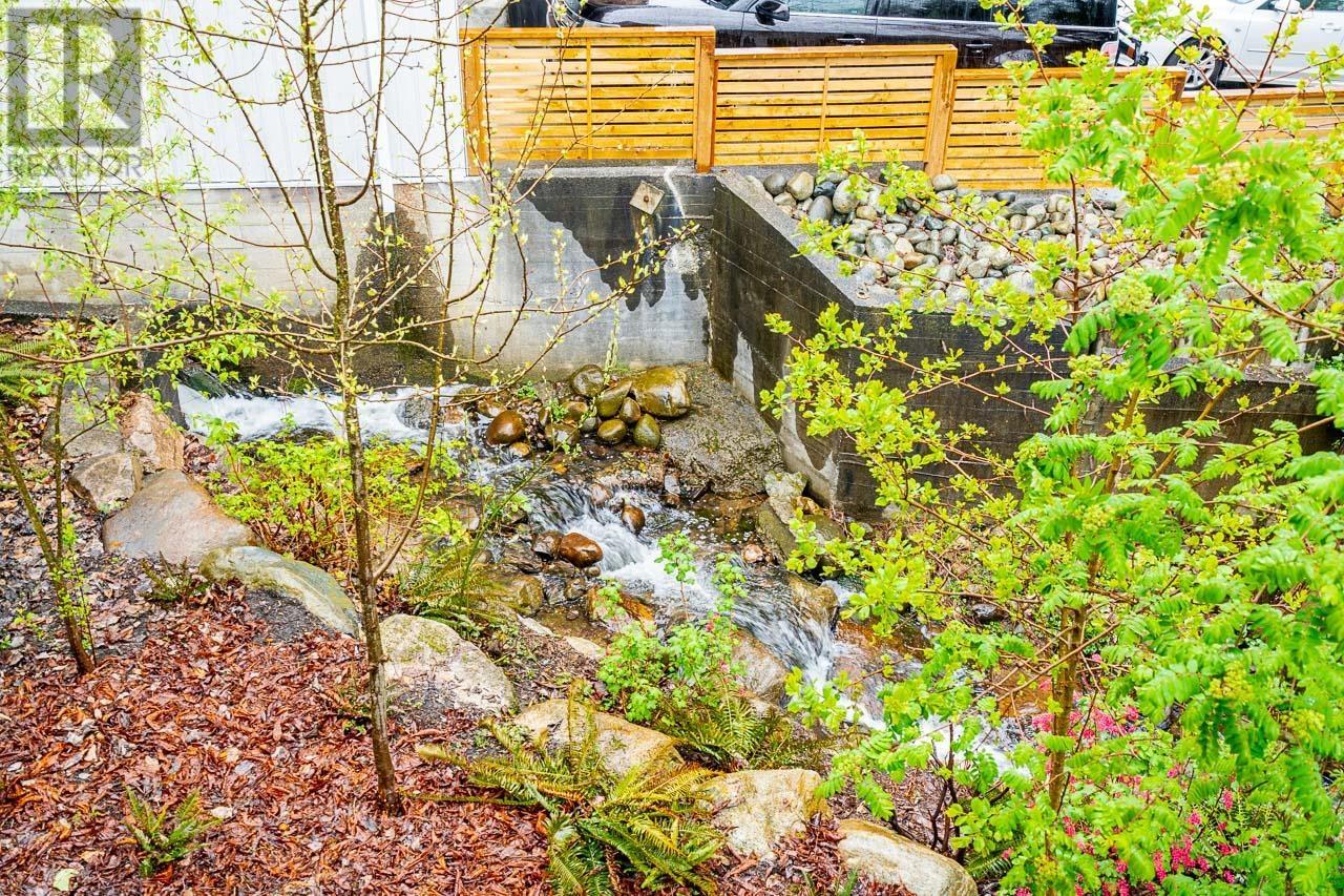 148 E Kings Road, North Vancouver, British Columbia  V7N 1H5 - Photo 10 - R2868976