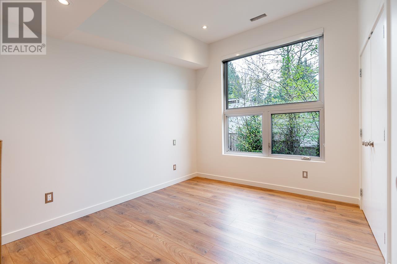 148 E Kings Road, North Vancouver, British Columbia  V7N 1H5 - Photo 18 - R2868976