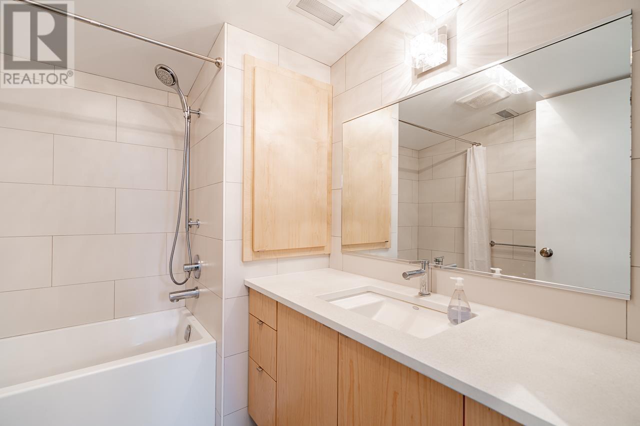 148 E Kings Road, North Vancouver, British Columbia  V7N 1H5 - Photo 19 - R2868976