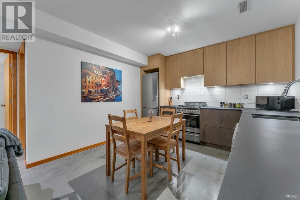 148 E Kings Road, North Vancouver, British Columbia  V7N 1H5 - Photo 26 - R2868976