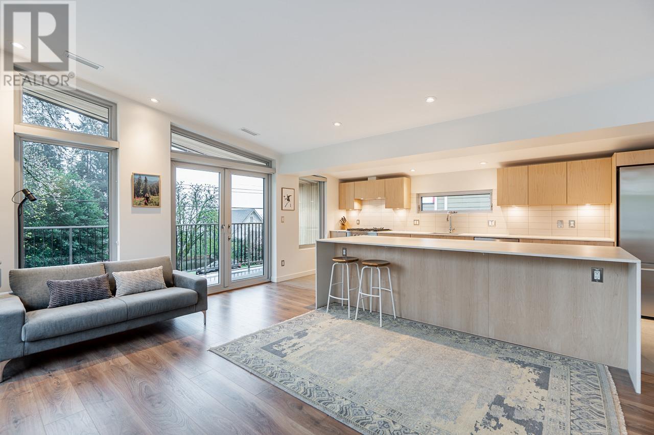 148 E Kings Road, North Vancouver, British Columbia  V7N 1H5 - Photo 4 - R2868976