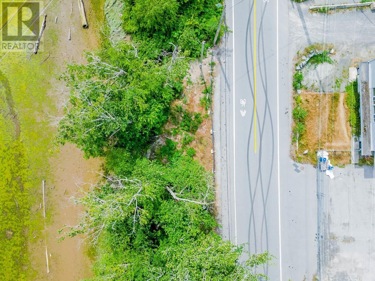 1492 Pemberton Avenue, Squamish, British Columbia  V8B 0B4 - Photo 6 - C8059079