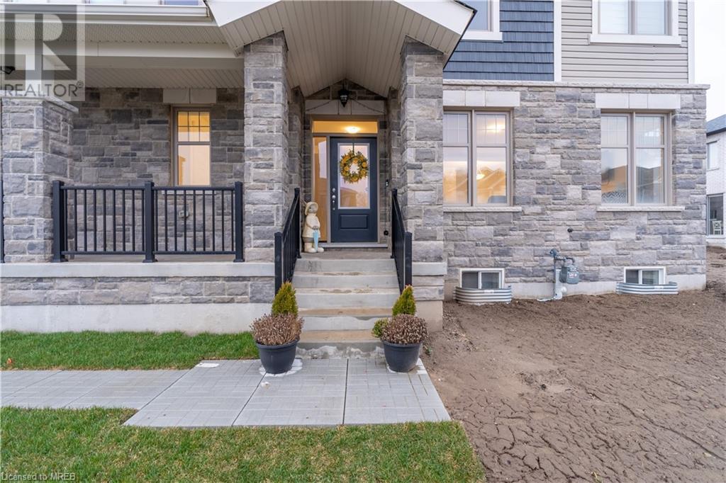 3 Milt Schmidt St Street, Kitchener, Ontario  N2R 0T2 - Photo 3 - 40569526