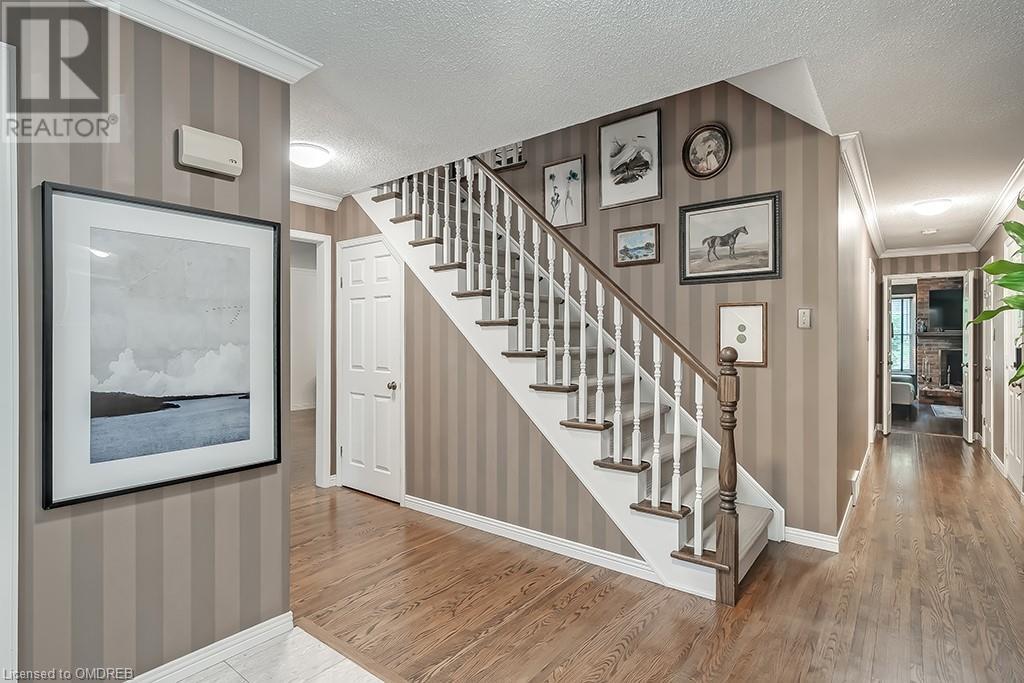 67 Raymar Place, Oakville, Ontario  L6J 6M1 - Photo 4 - 40569283