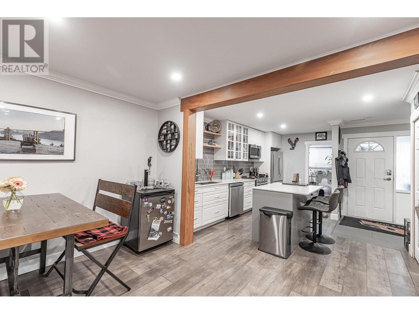 39832 No Name Road, Squamish, British Columbia  V8B 0B6 - Photo 5 - R2867758
