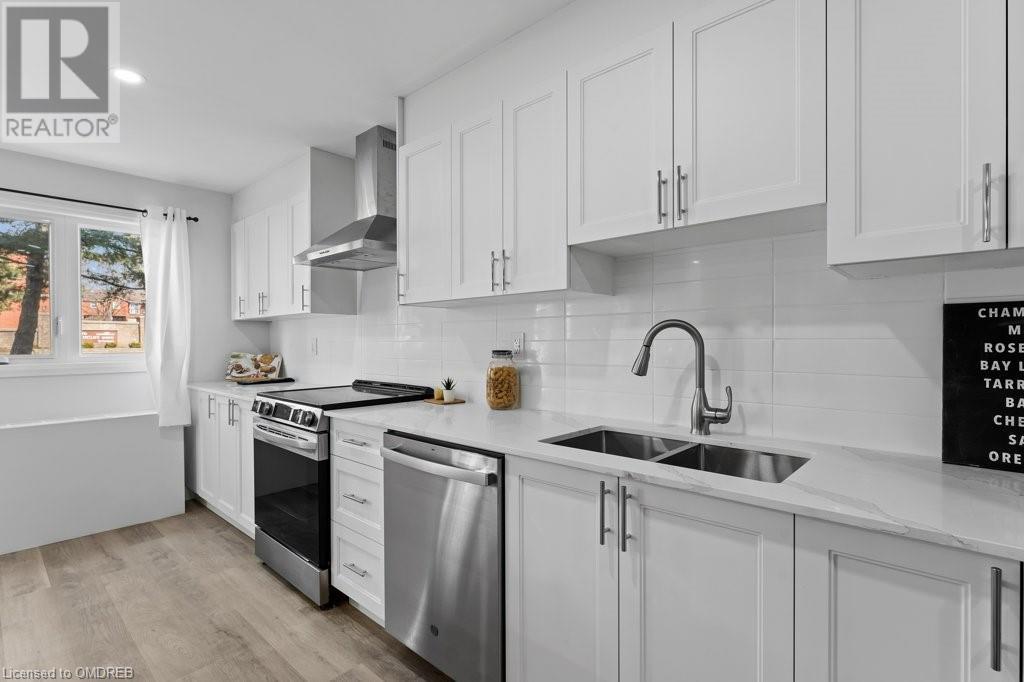 3050 Pinemeadow Drive Unit# 50, Burlington, Ontario  L7M 3X5 - Photo 16 - 40569349